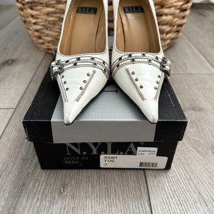 Stylish Pointy Shoes